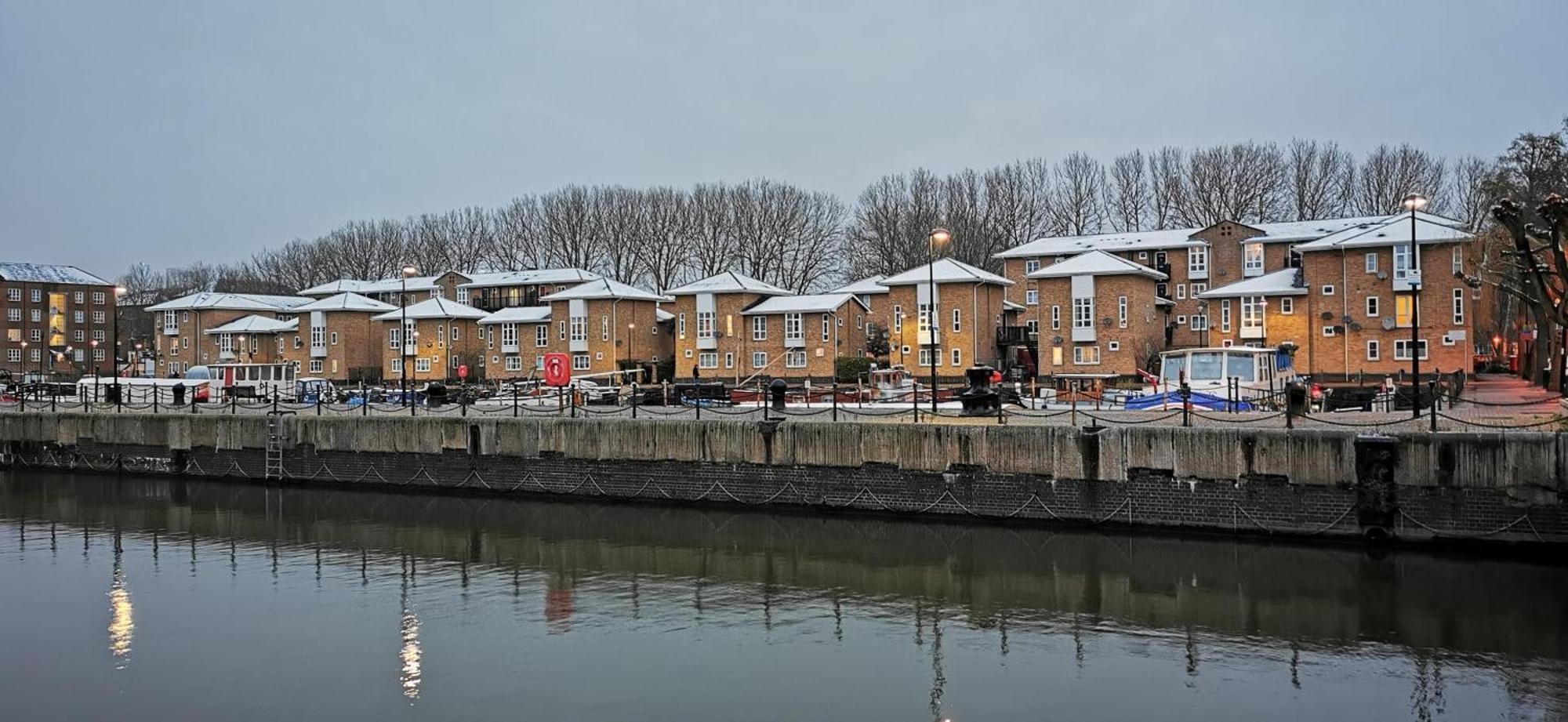 Riverside 1Br With Easy Transport 20Min To City Centre London Exterior foto